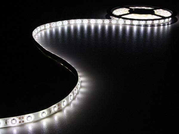 Velleman FLEXIBLE À LED - BLANC FROID-LS12M130CW - Image principale