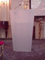 <b>Installation Hotel MERCURE</b><br />
Voici le système installé à l'hôtel MERCURE de rodez à l'occasion d'une conférence prestigieuse TIGF avec vidéo projecteur, écran blanc, écran plasma et une régie mobile.